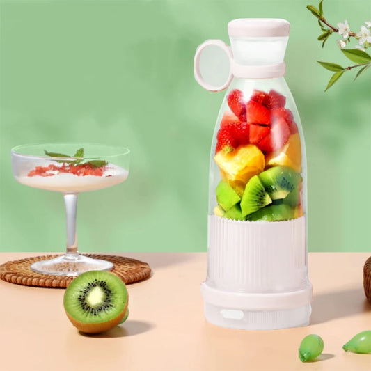 Portable juicer with USB Rechargeable Mini Juice Blender Wireless juicer Cup